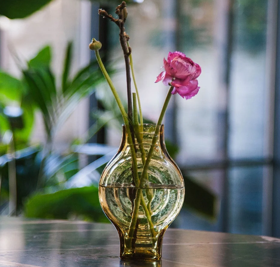 Round Vase אגרטל זכוכית עגול