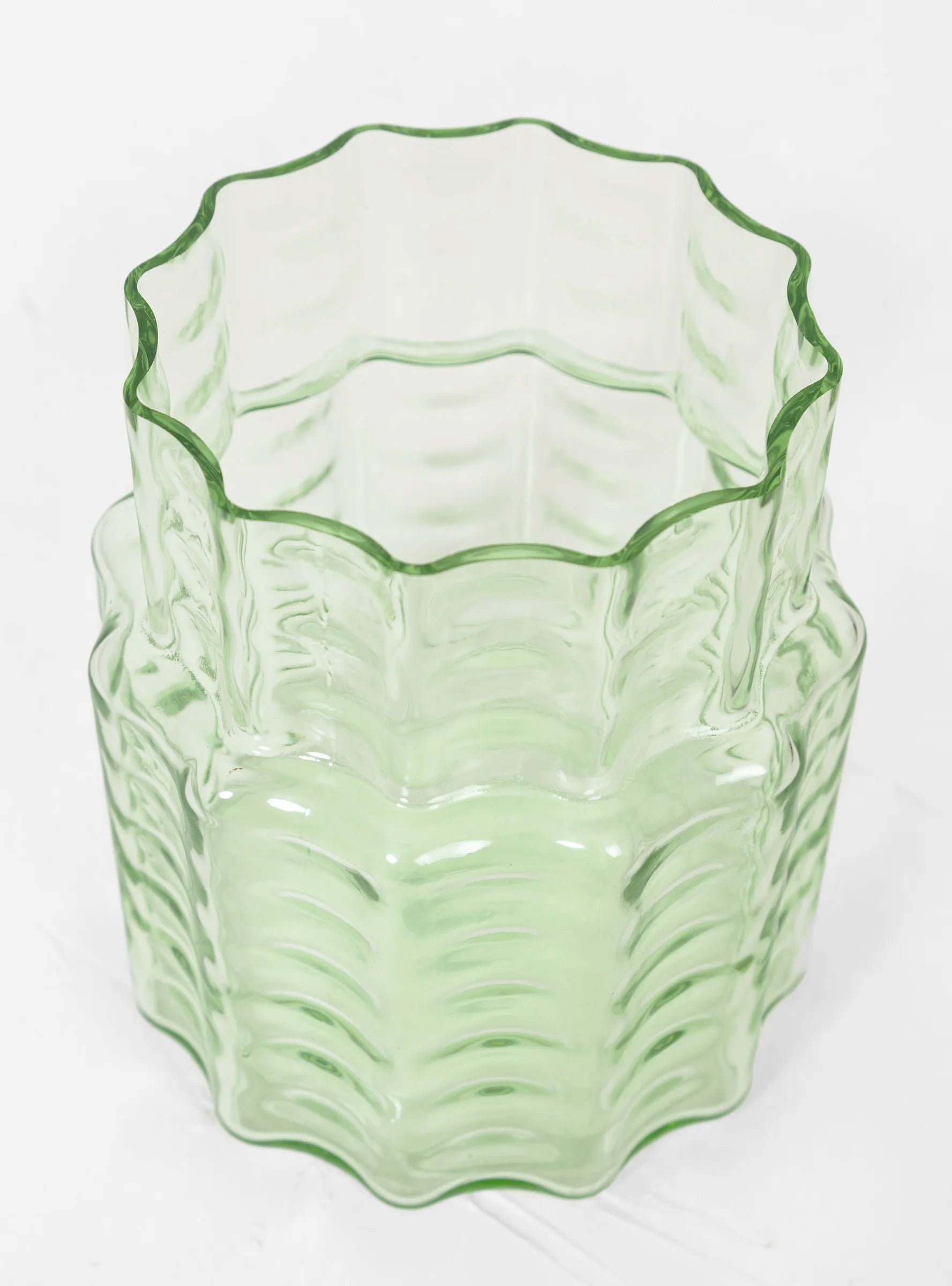 אגרטל Vase 04 Green Transparent Waves