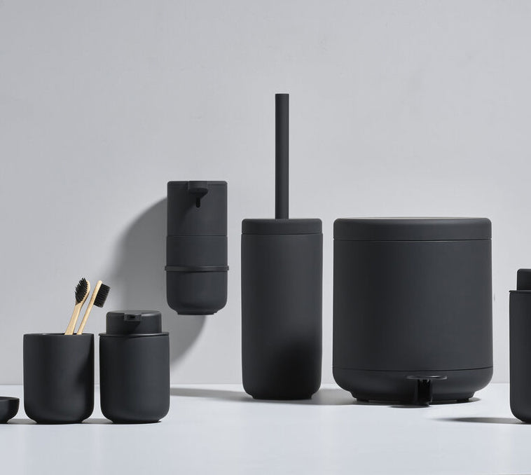 מברשת אסלה Toilet brush UME Black