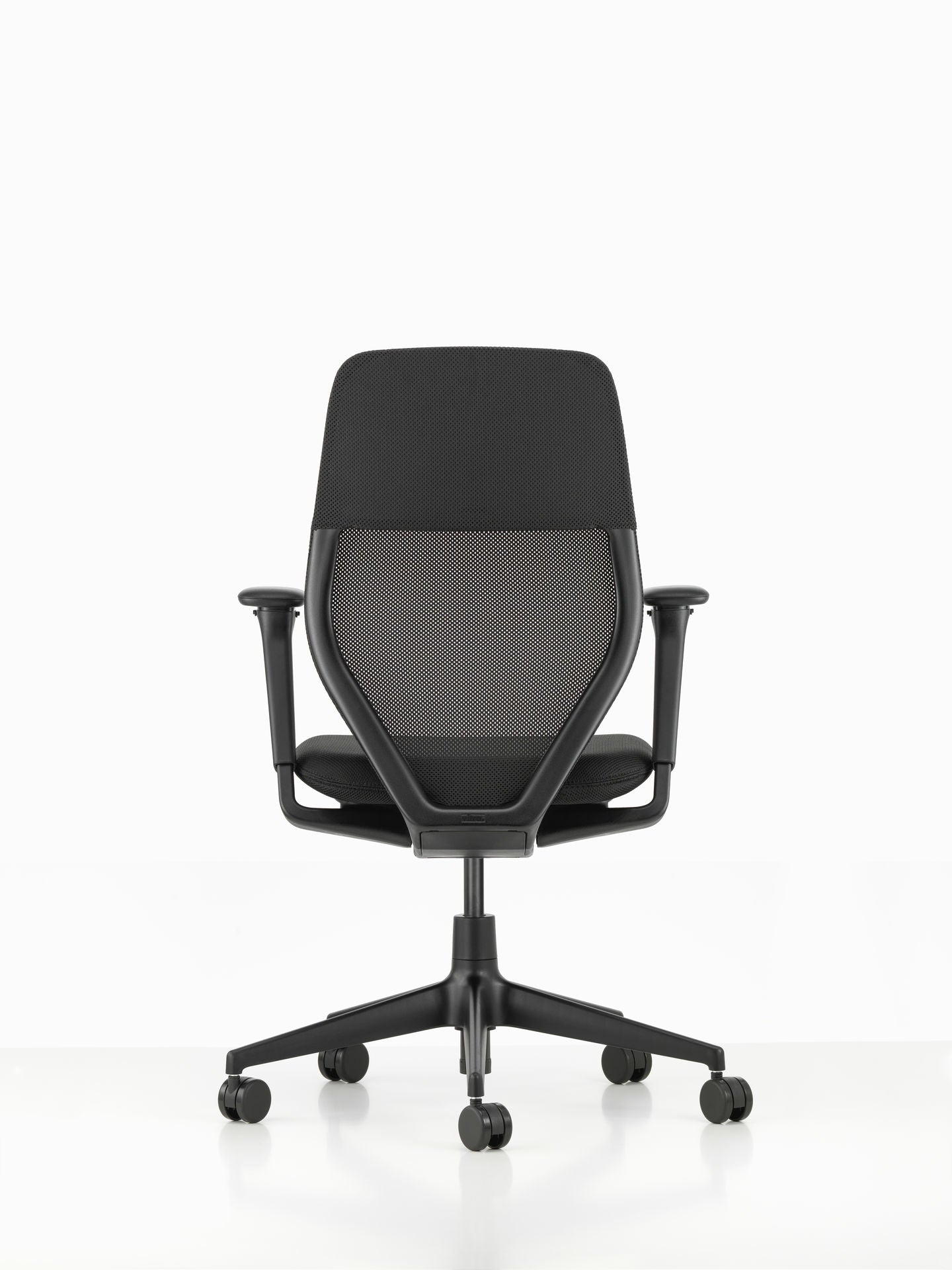 כסא משרדי ACX Light - Black Adjustable Arms