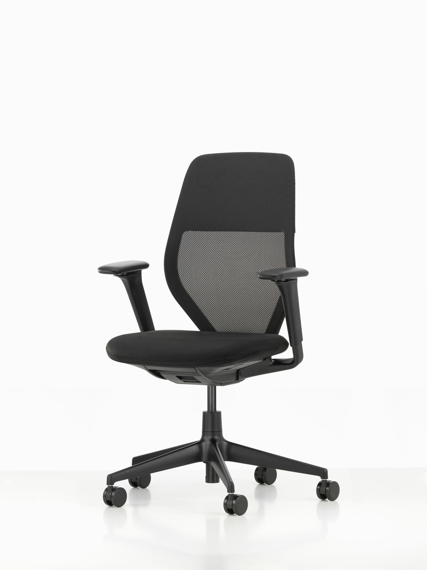 כסא משרדי ACX Light - Black Adjustable Arms