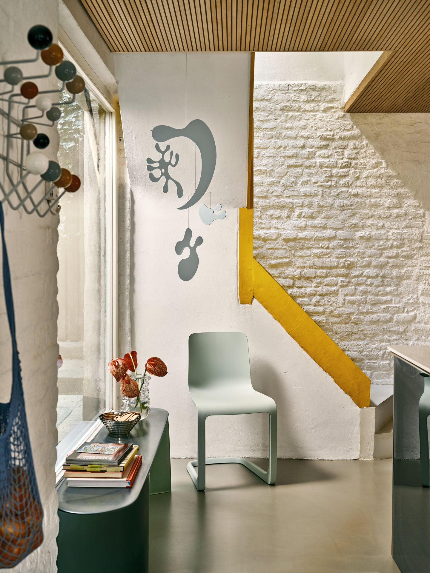 מתלה Hang it all Walnut Natural