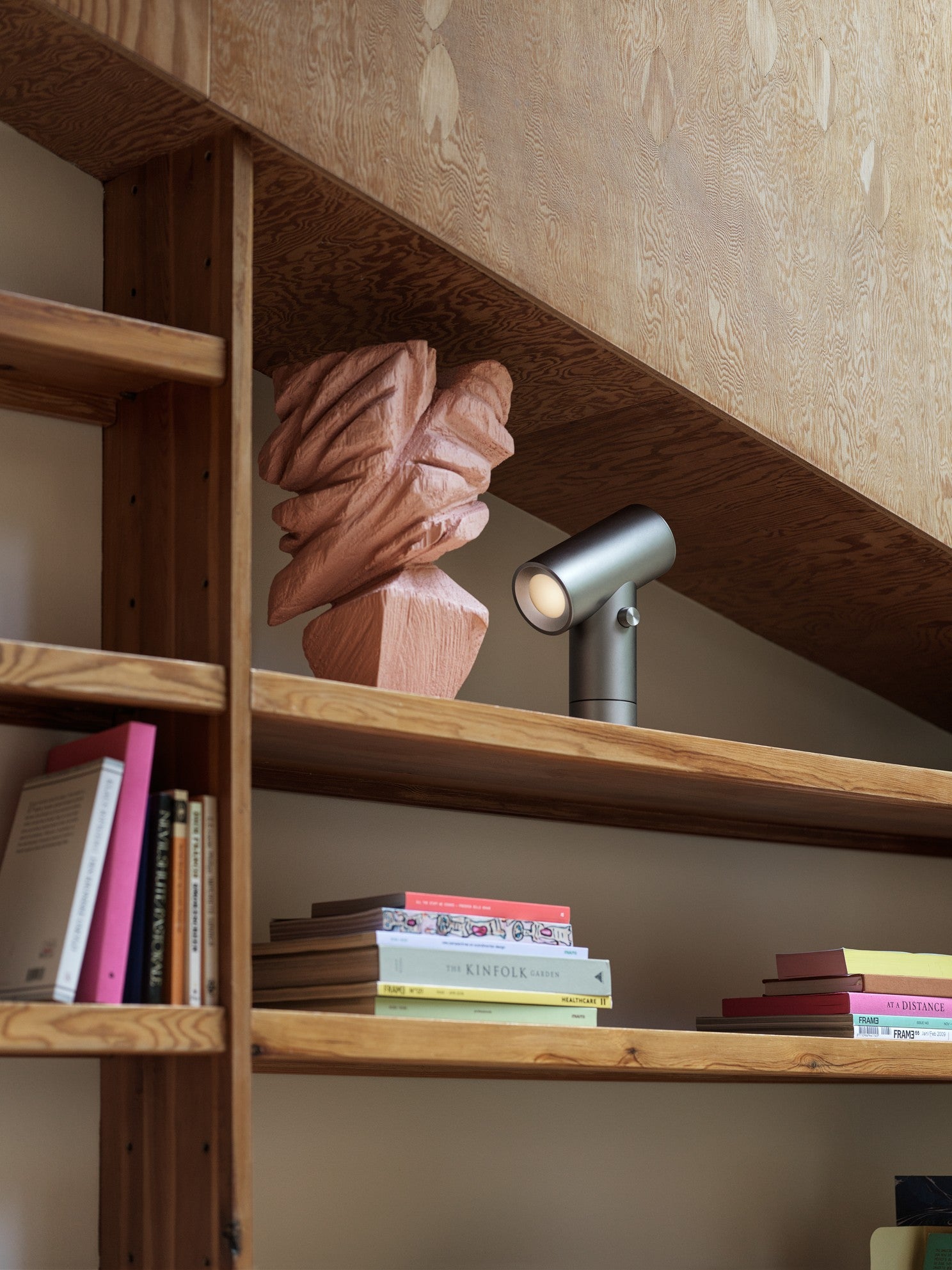 מנורה Beam Table Lamp Polished Aluminum