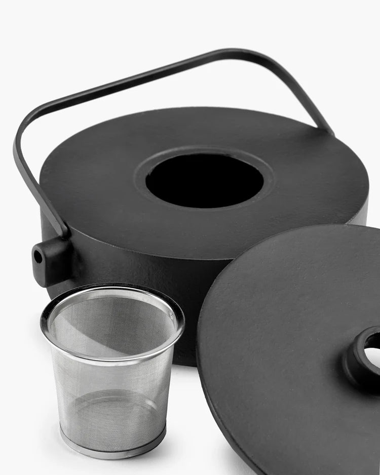 קומקום תה ברזל Tea Pot Cast Iron Black