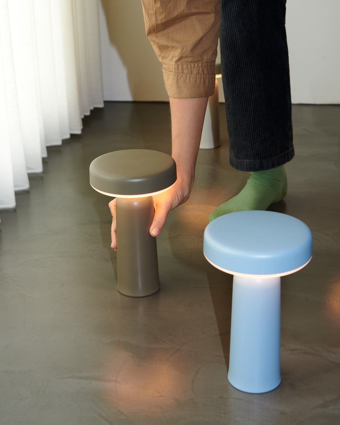 מנורה Ease Portable Lamp Light Blue