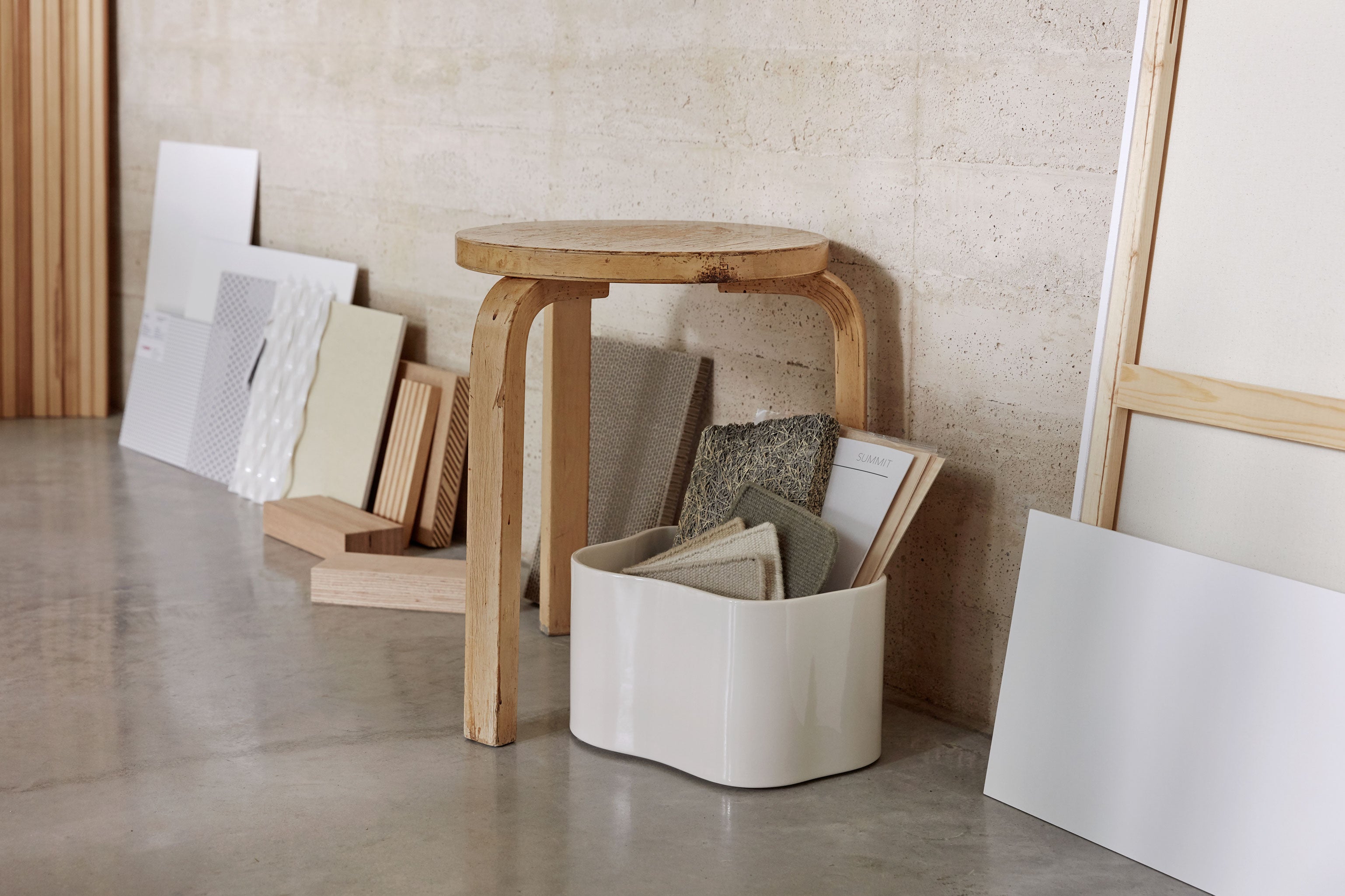 שרפרף Stool 60 Yellow