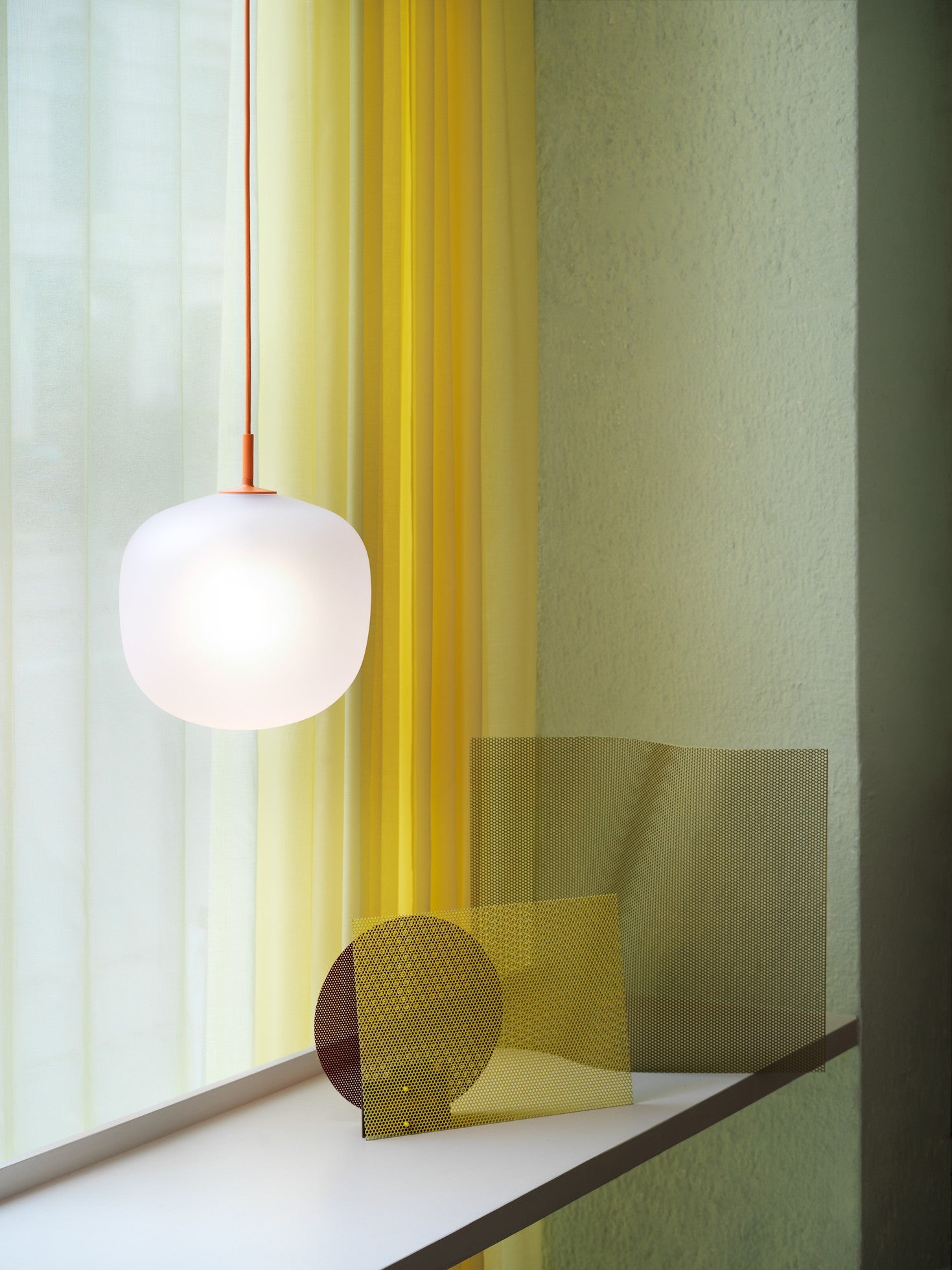 מנורה Rime Pendant Lamp / Ø 37 cm White