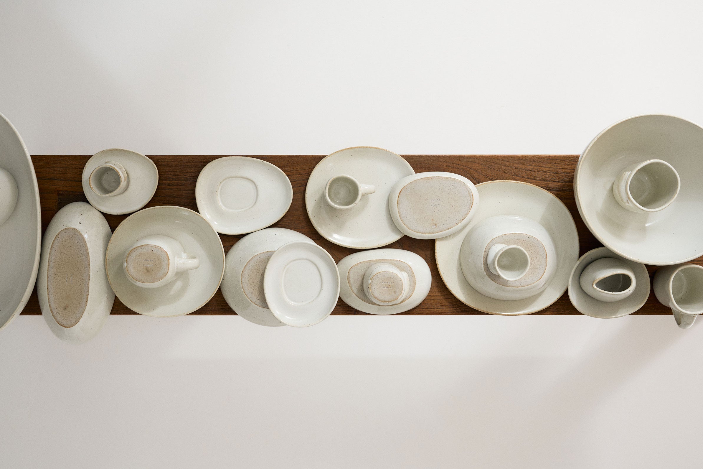 קערה אובלית Oval Serving Bowl Off-White