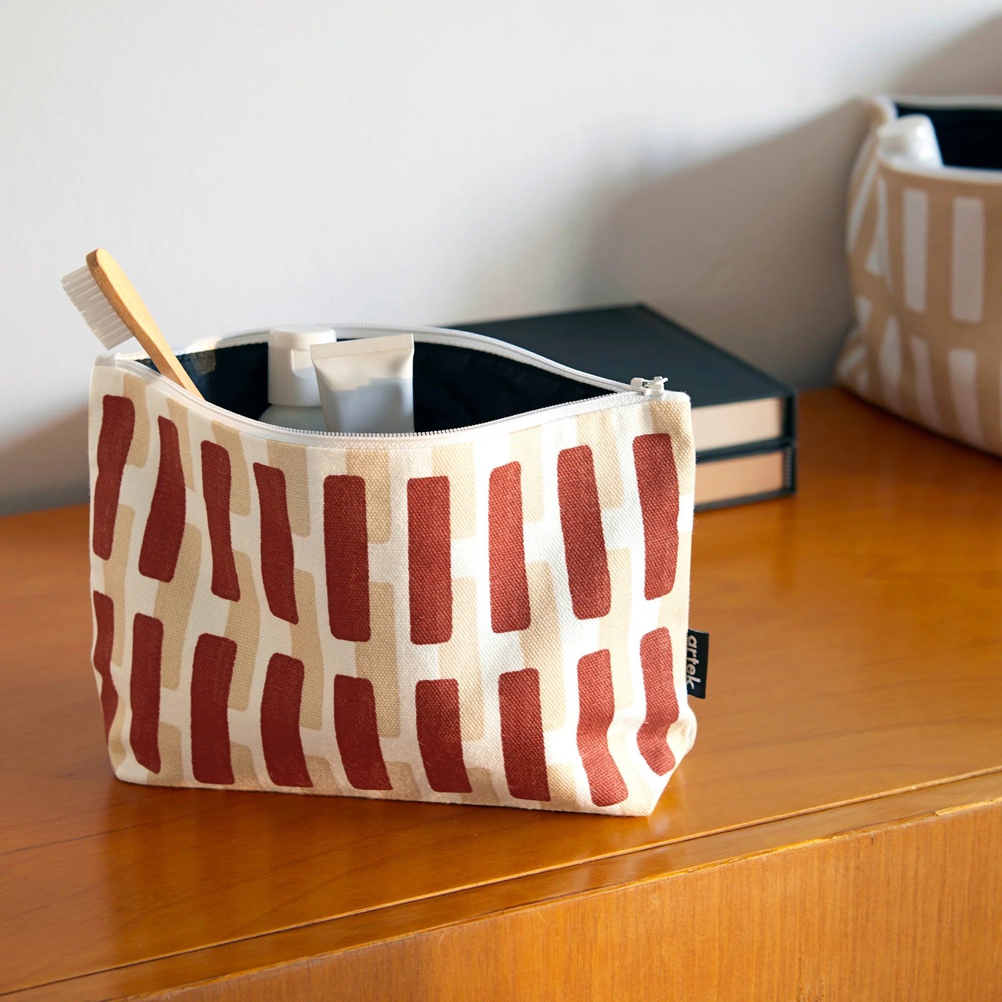 תיק רחצה Siena Brick/ Sand