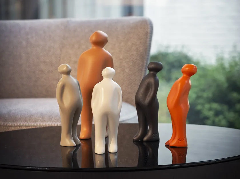 פסל The Visitor Cor 07 Orange (Small)