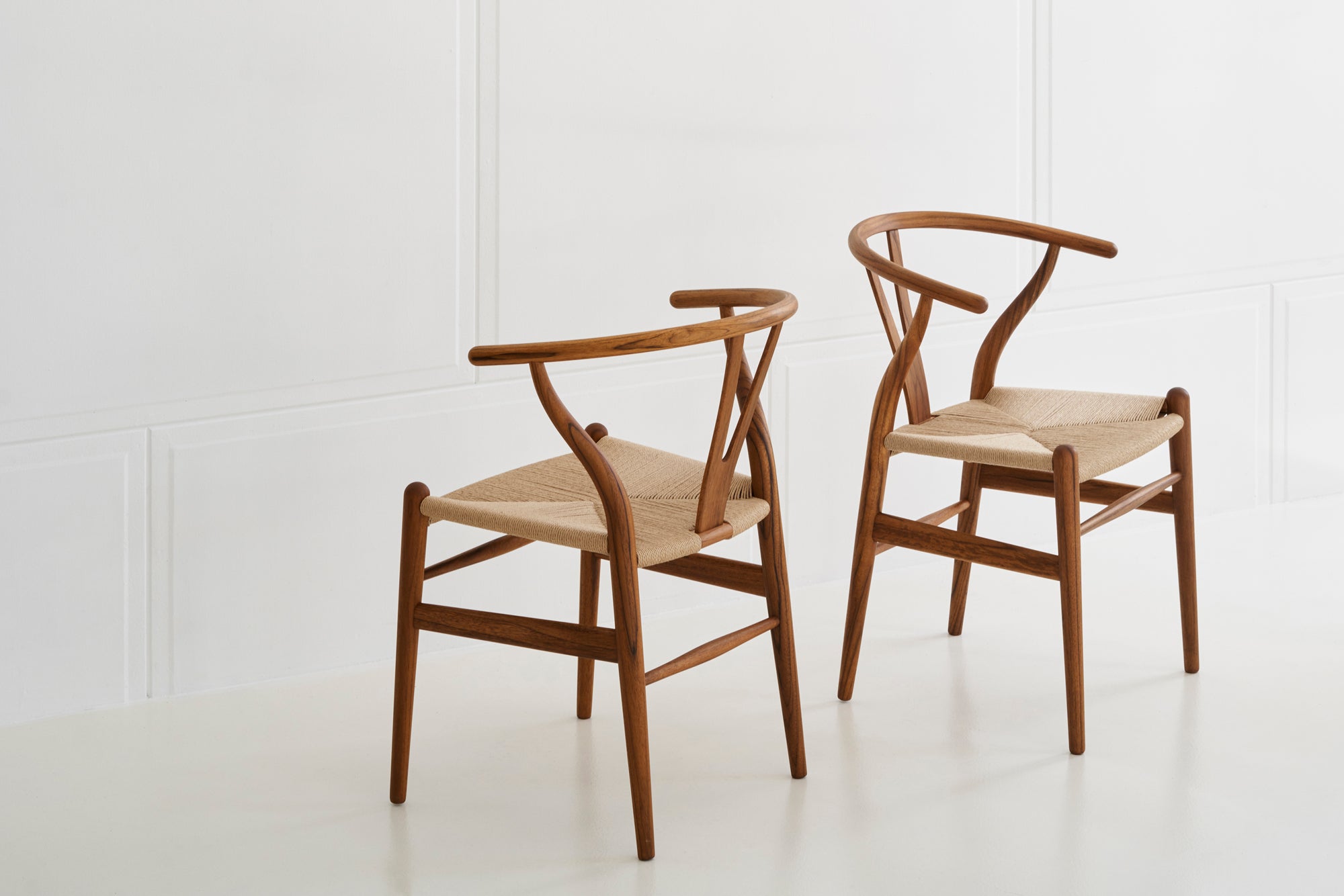 כסא CH24 Wishbone Chair Teak oil natural papercord