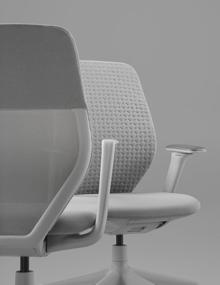 כסא משרדי ACX Mesh Light Grey Adjustable Arms