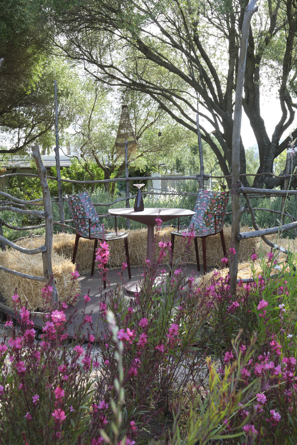 כיסא H.H.H. Graphic Impression Philippe Starck Bordeaux Lacquer