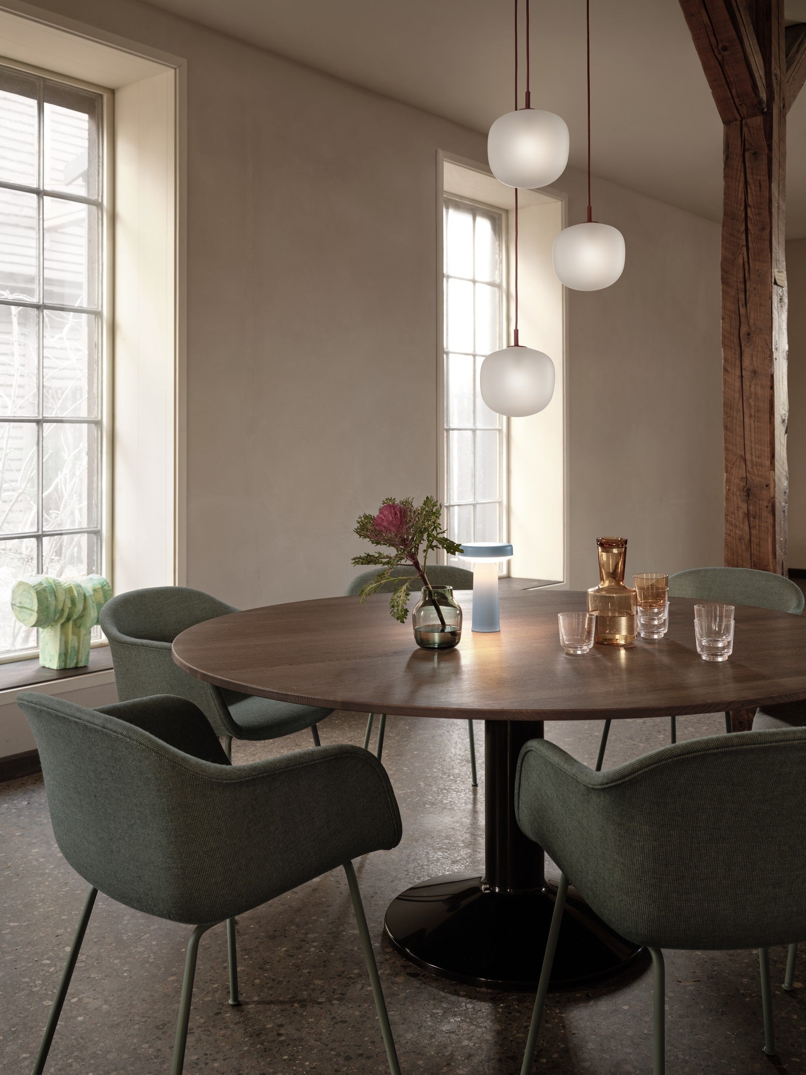 מנורה Rime Pendant Lamp / Ø 37 cm White