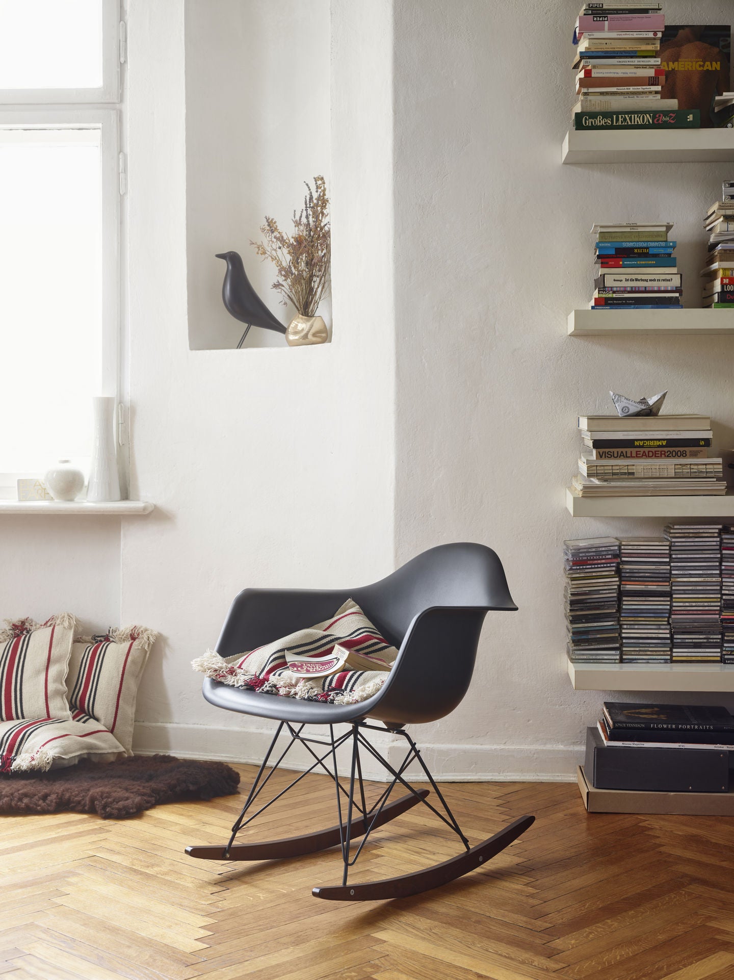 ציפור Eames House Bird Black