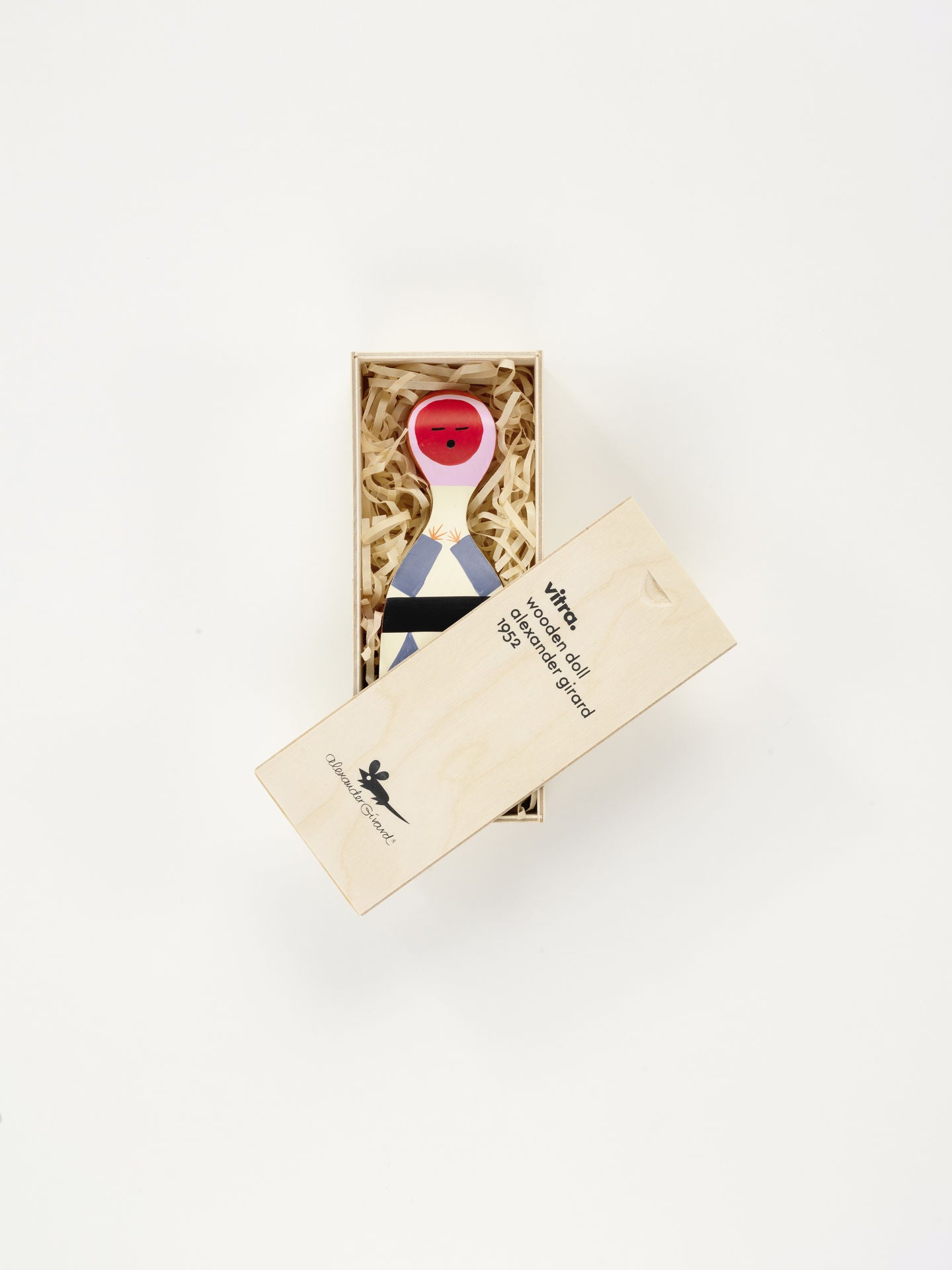בובה Wooden Doll No. 18