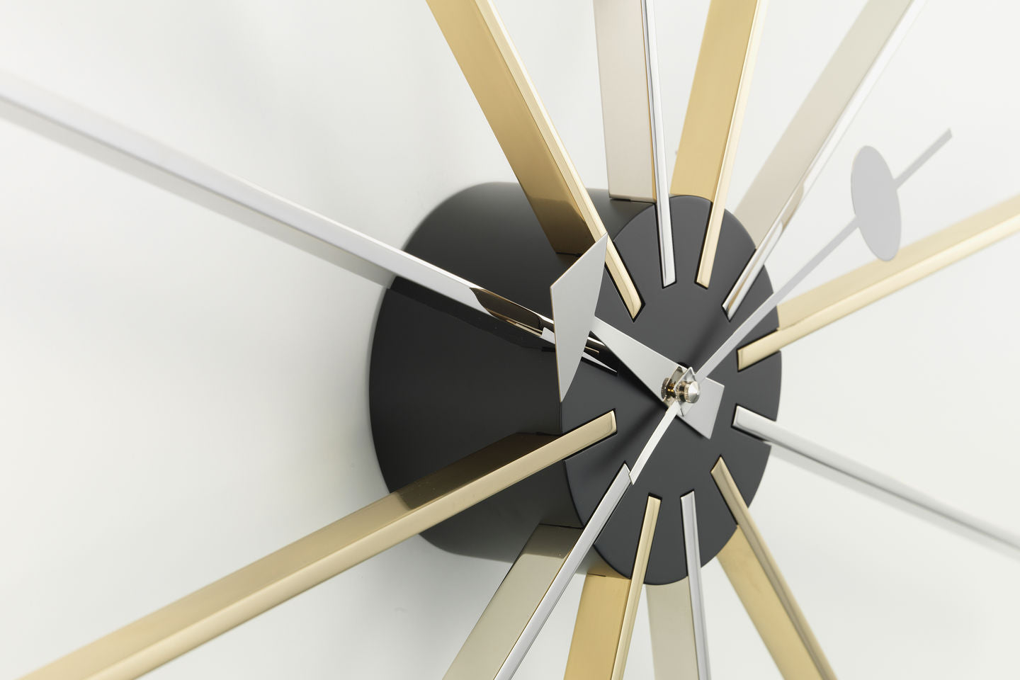 שעון Star Clock Chrome/Brass