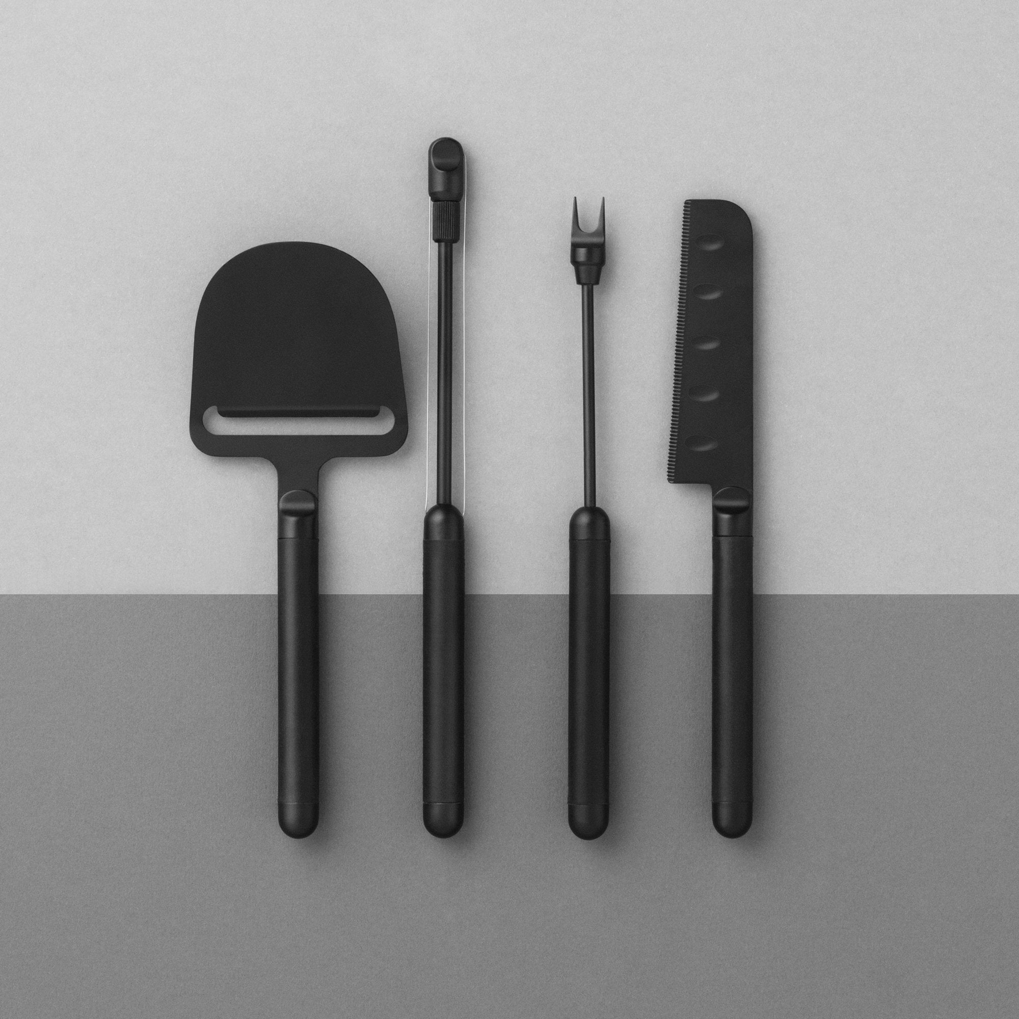 סט לגבינה Pebble Black