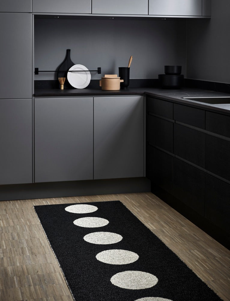 שטיח דו צדדי Vera Rug Black/Vanilla