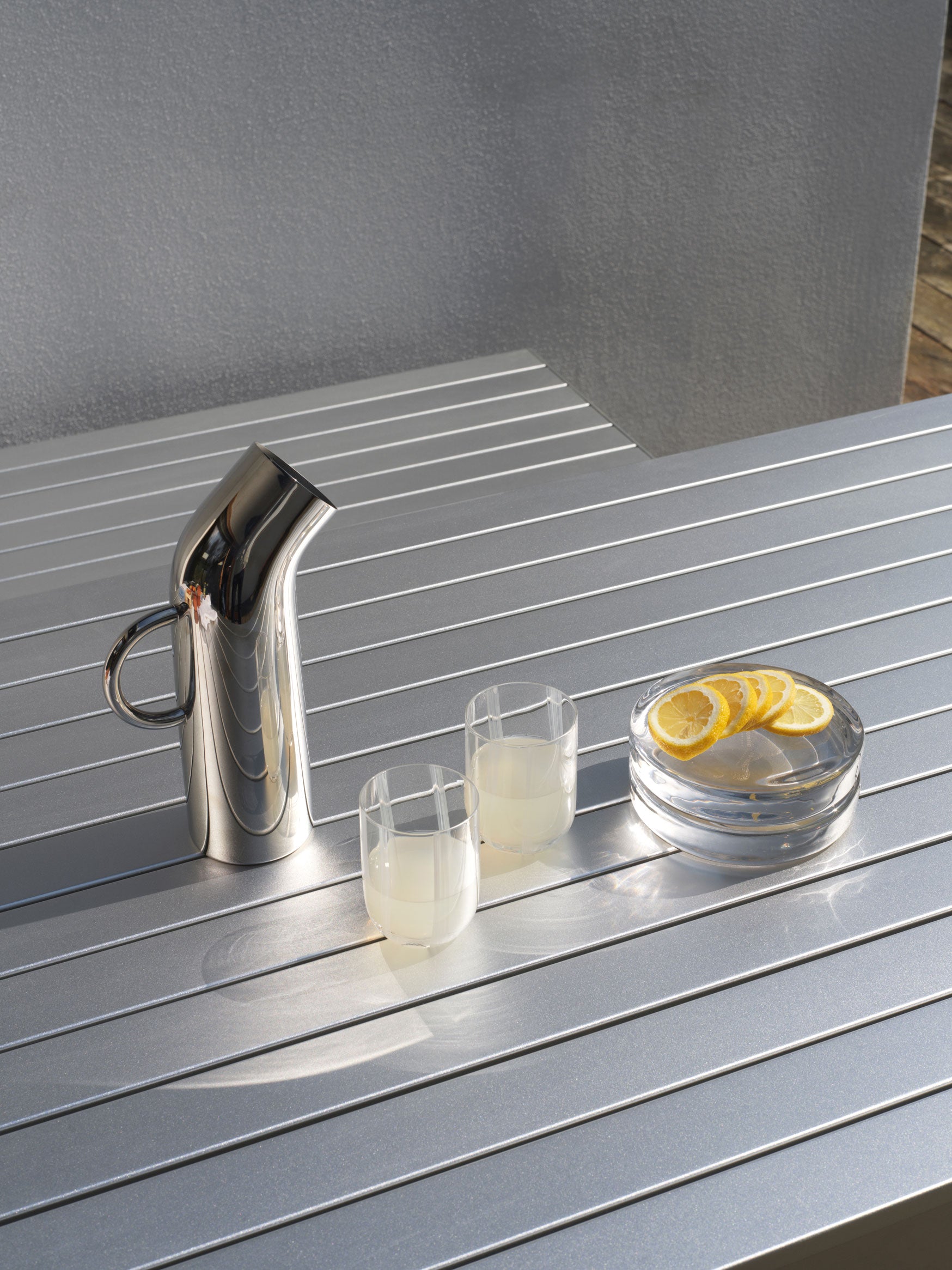 כד Pipe Pitcher Steel