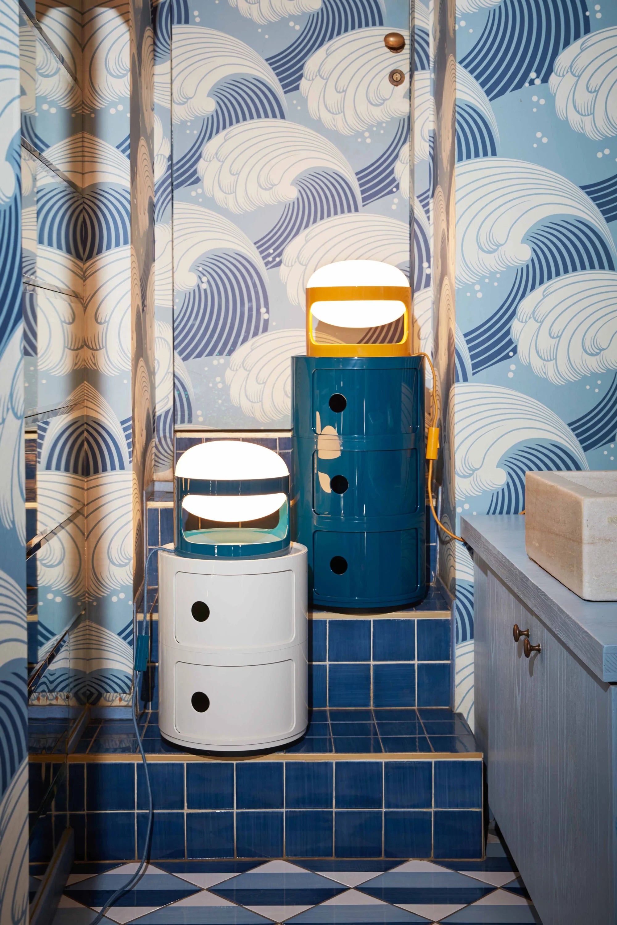 KD28 Lamp Mustard מנורת שולחן