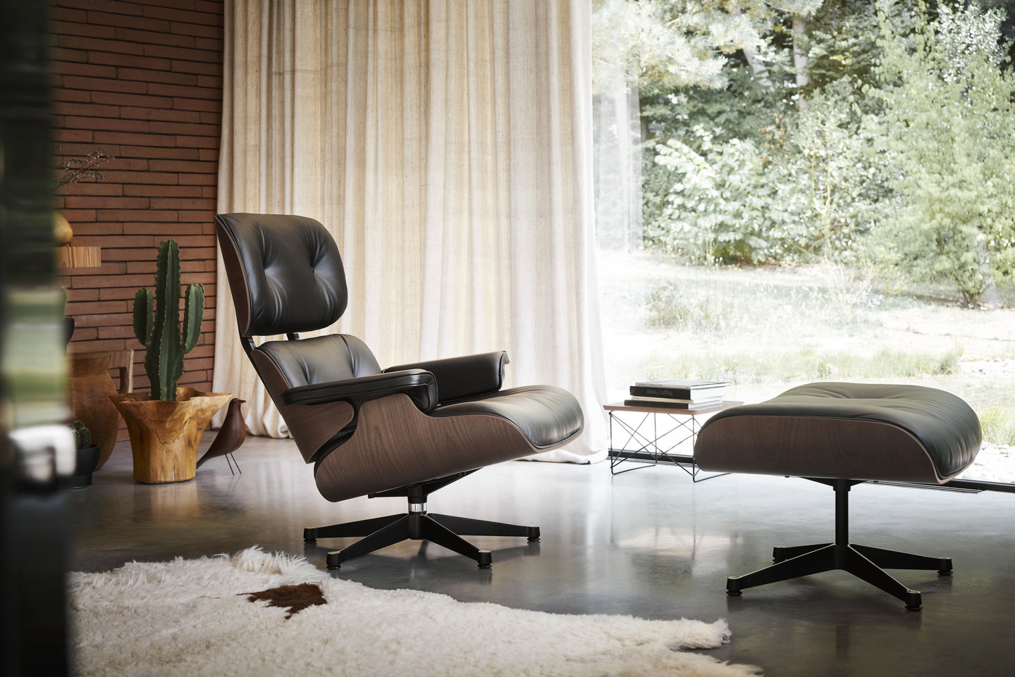 ציפור Eames House Bird Ash Cotton White