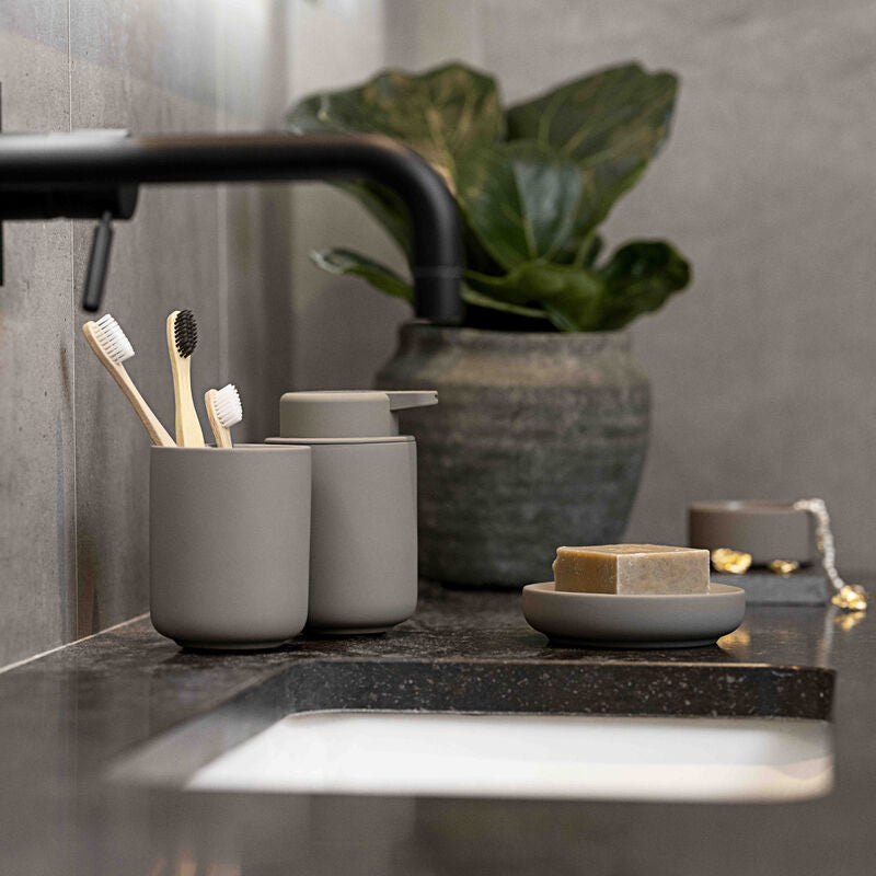 כוס למברשות שיניים Toothbrush Cup UME Taupe
