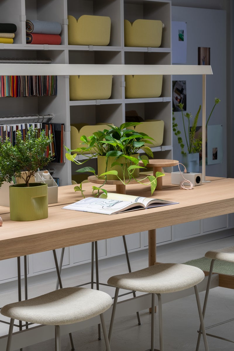 עציץ Ridge Planter Beige (medium)