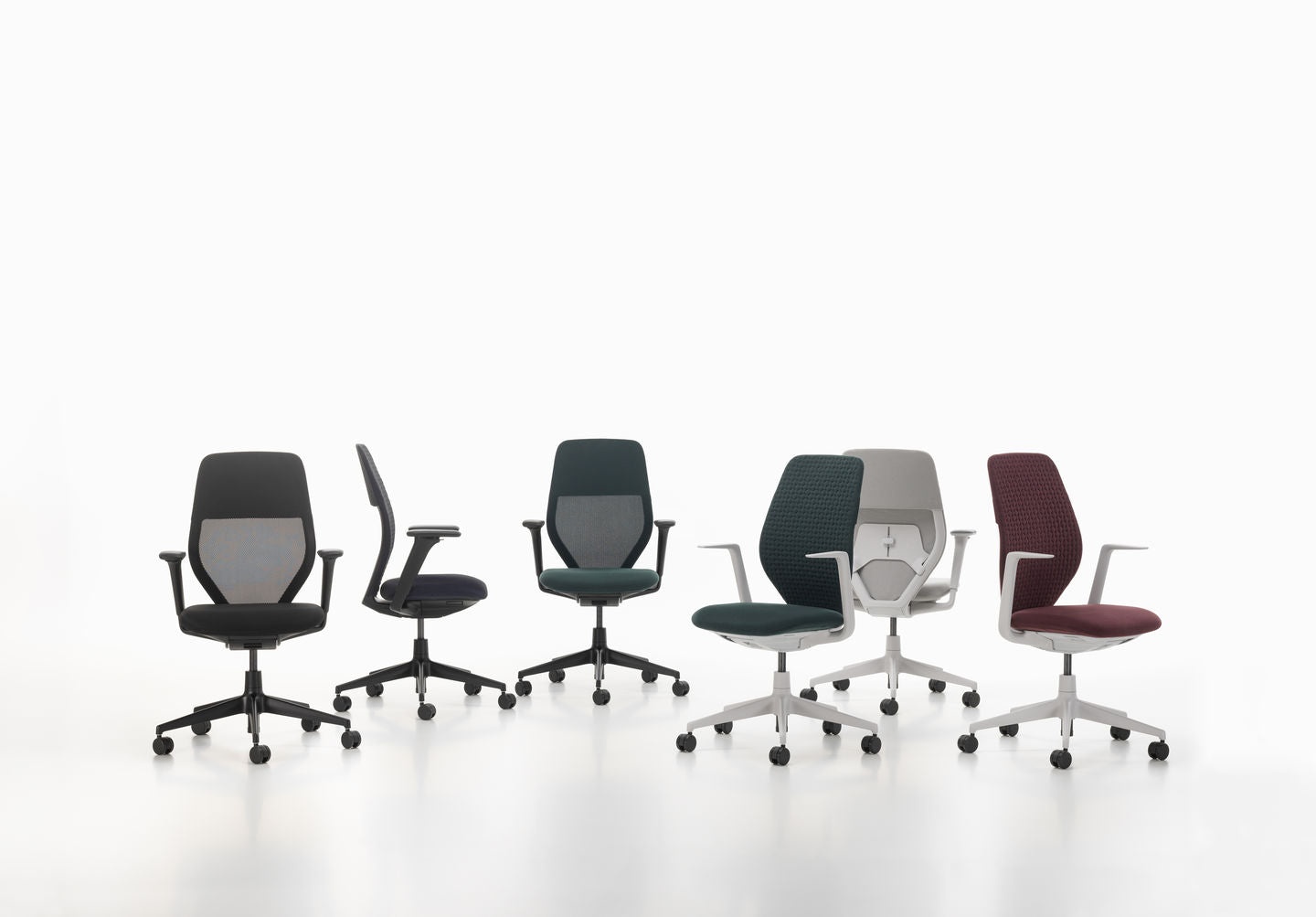 כסא משרדי ACX Light - Black Adjustable Arms