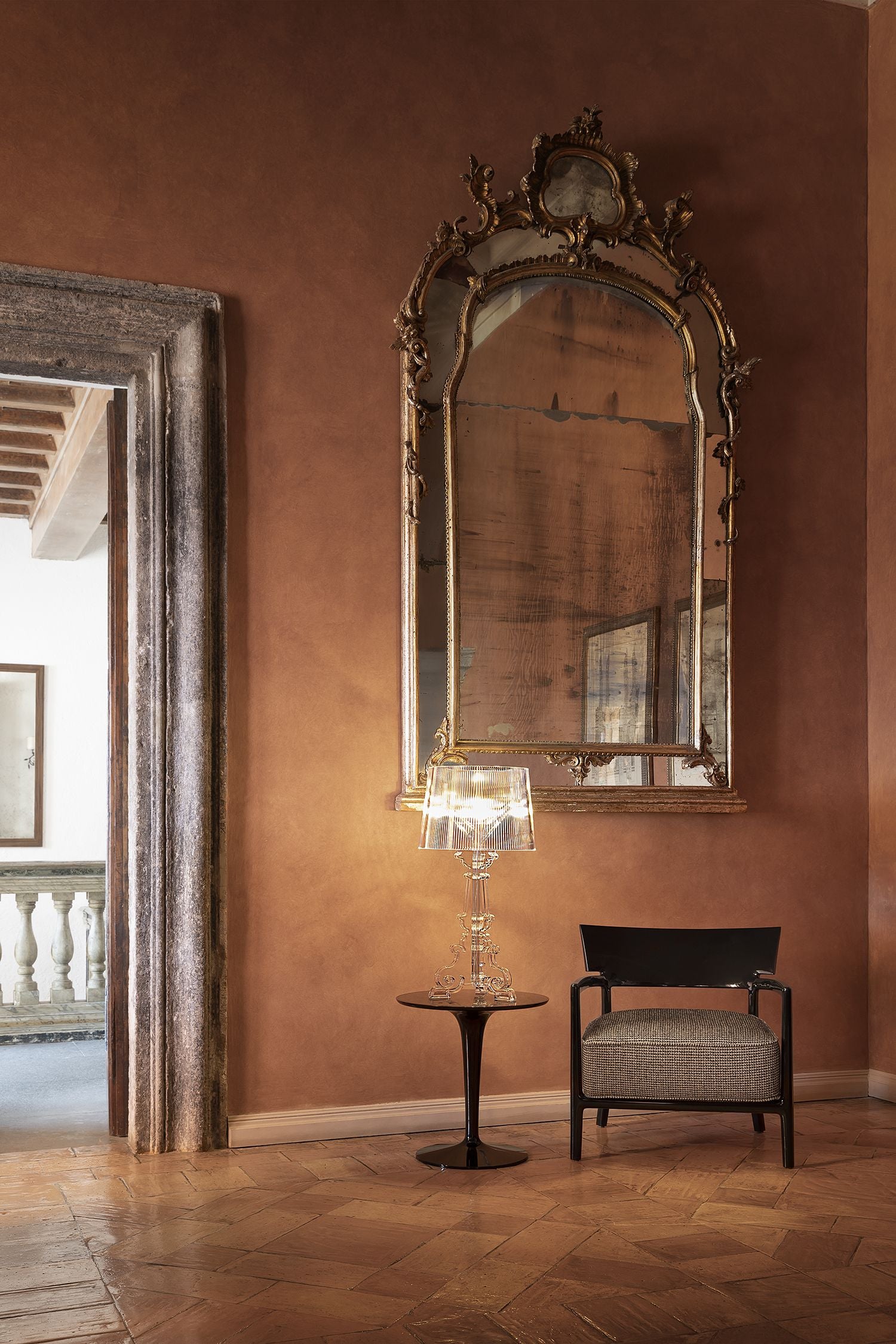 כורסא גימור מבריק Cara  Fancy Philippe Starck Black / Black-Beige