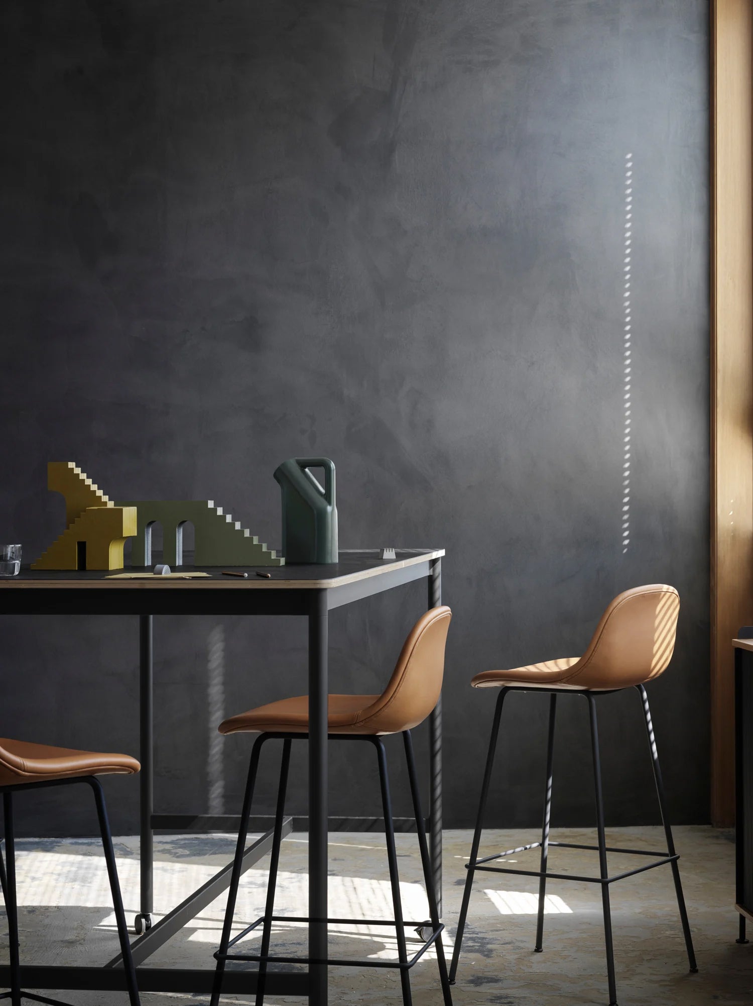 כד Tub Jug Dark Green