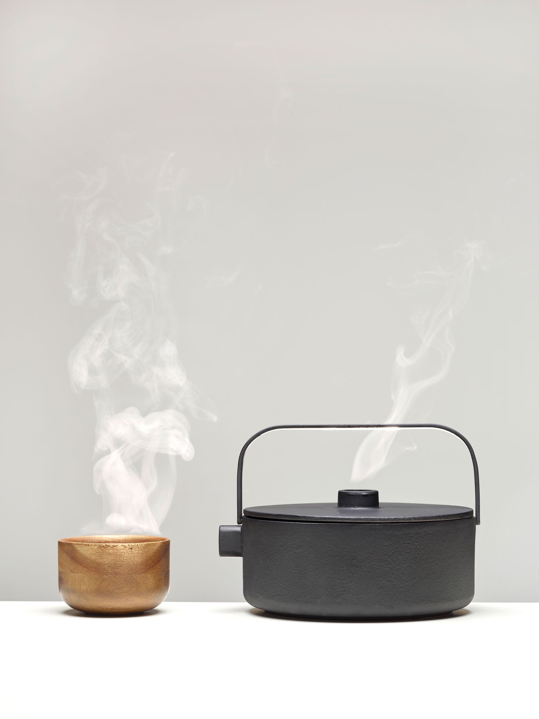 קומקום תה ברזל Tea Pot Cast Iron Black