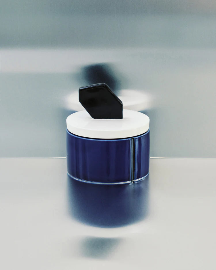 נר ריחני Scented Candle 01 Blue/Black Medium