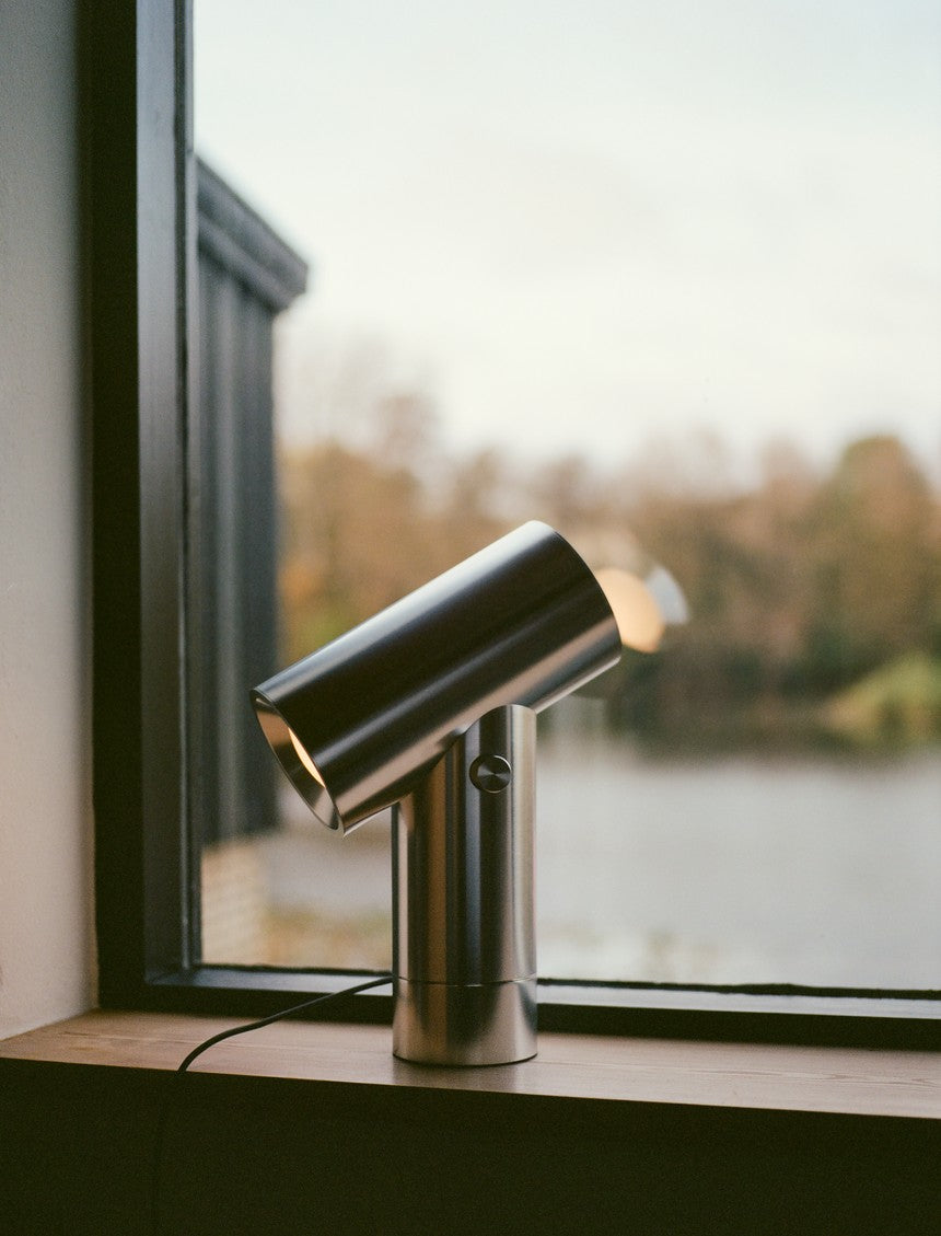 מנורה Beam Table Lamp Polished Aluminum