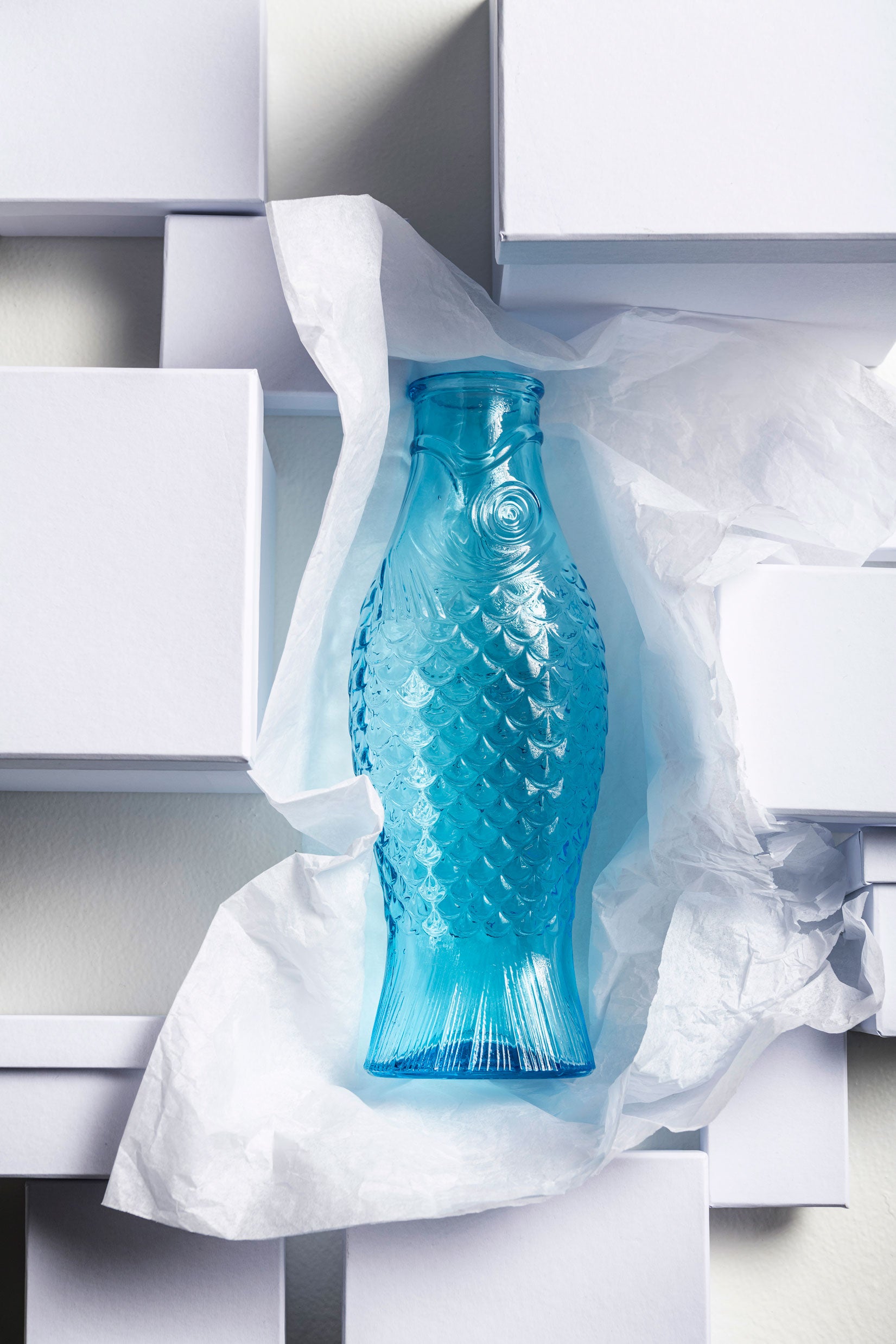 קראף Fish & Fish Carafe Frosted White
