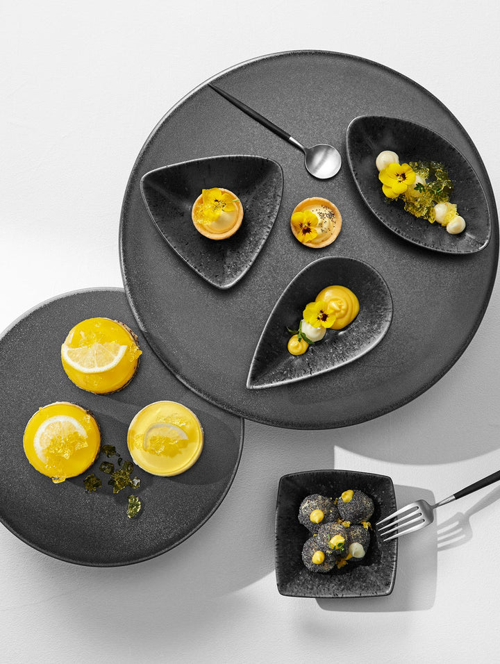 קערה על רגל Grande Cake Plate Black Iron