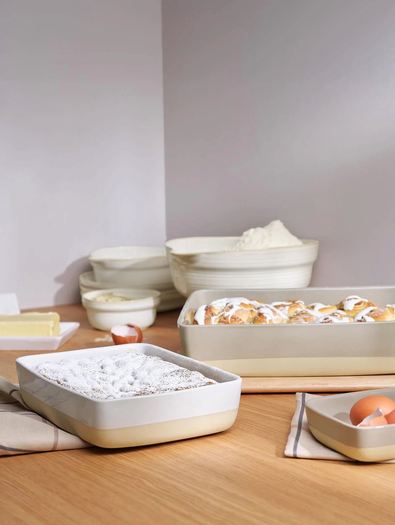 תבנית Grande Casserole Dish Rectangular White (Small)