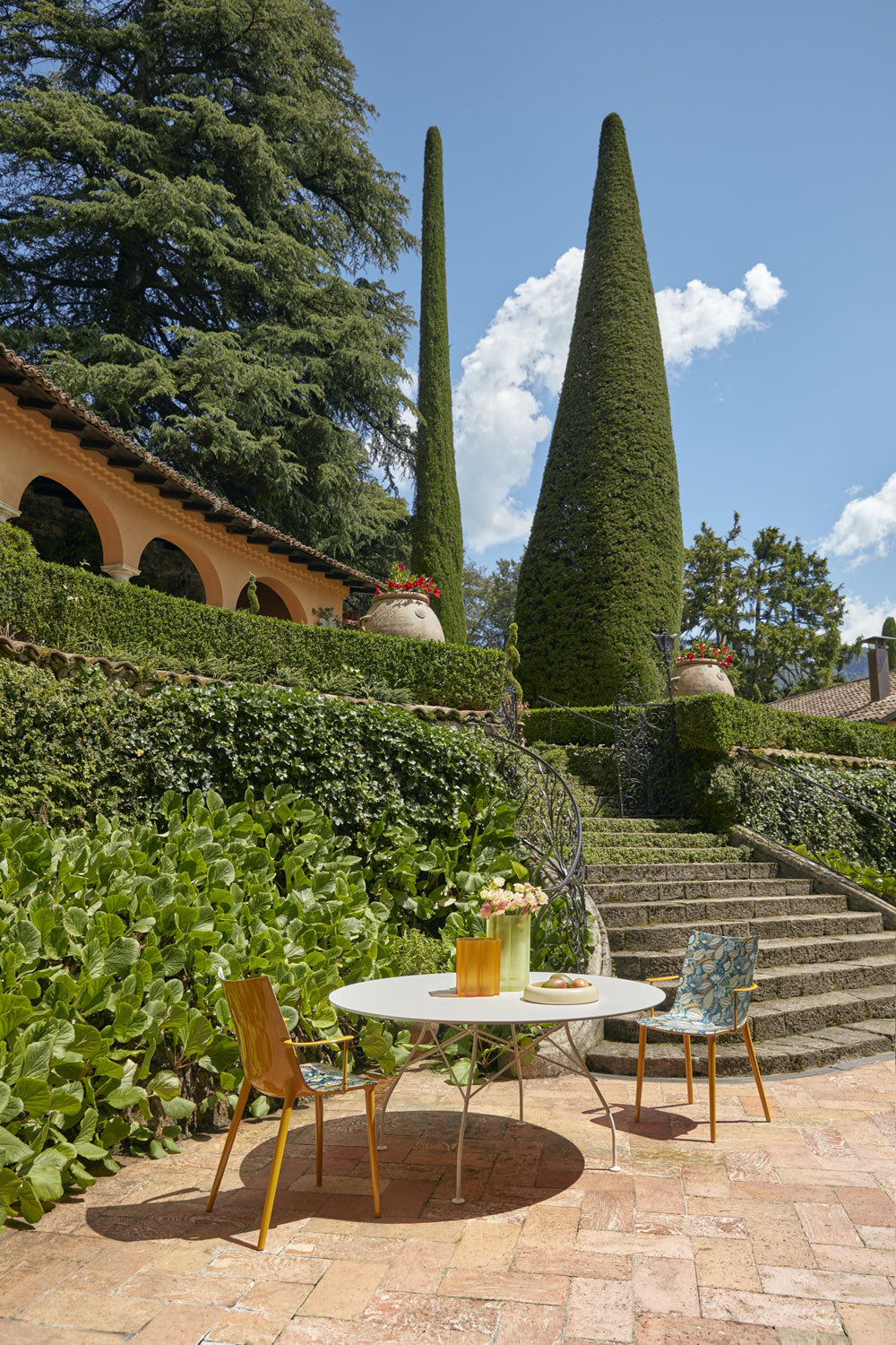 כיסא H.H.H. Graphic Impression Philippe Starck Bordeaux Lacquer