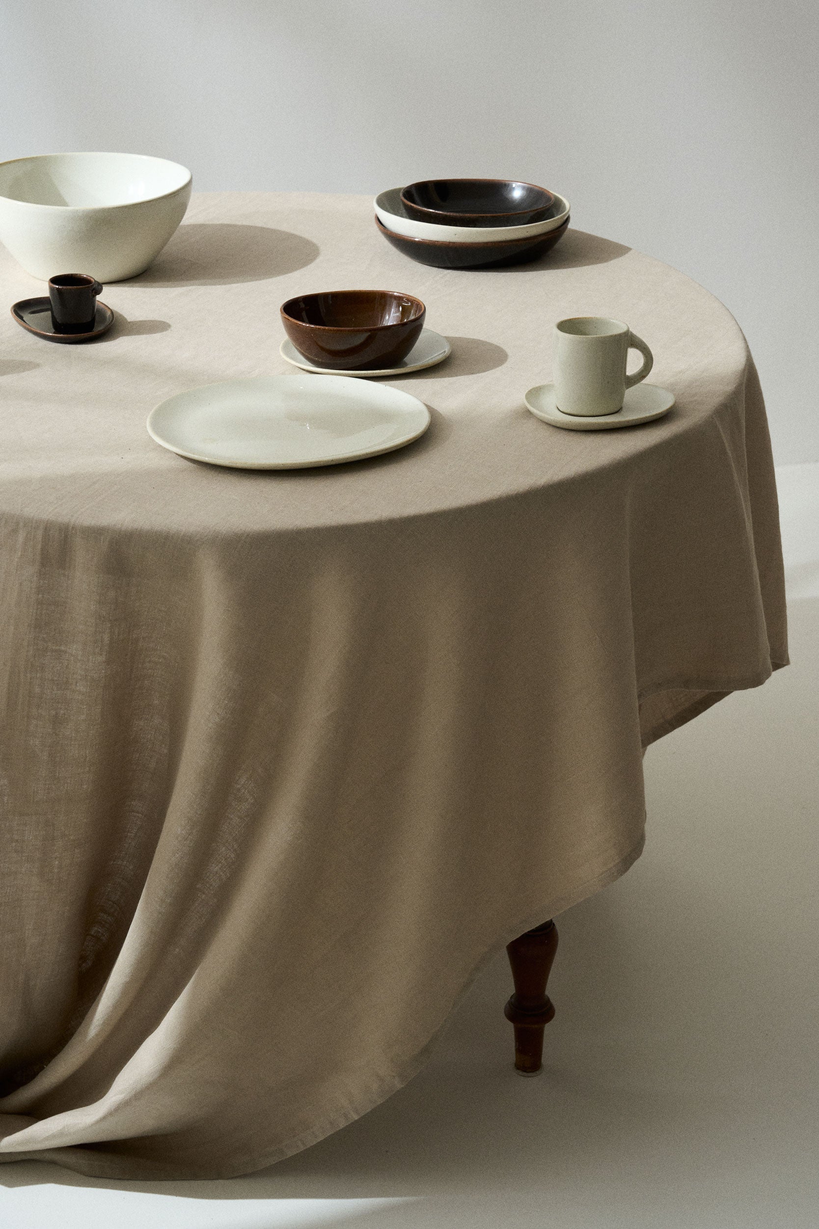 קערה אובלית עמוקה Oval Serving Bowl Off-White