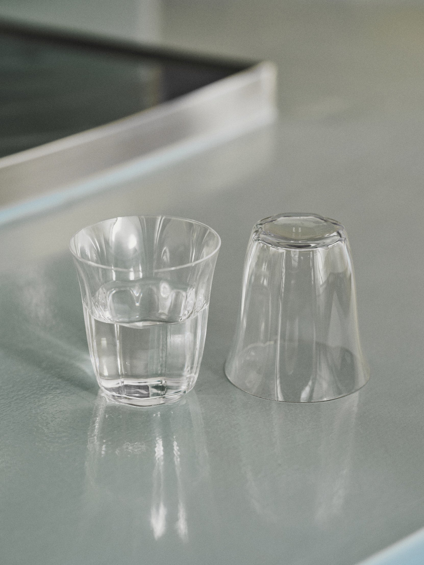 סט 4 כוסות זכוכית בינוניות Silhouette Transparent