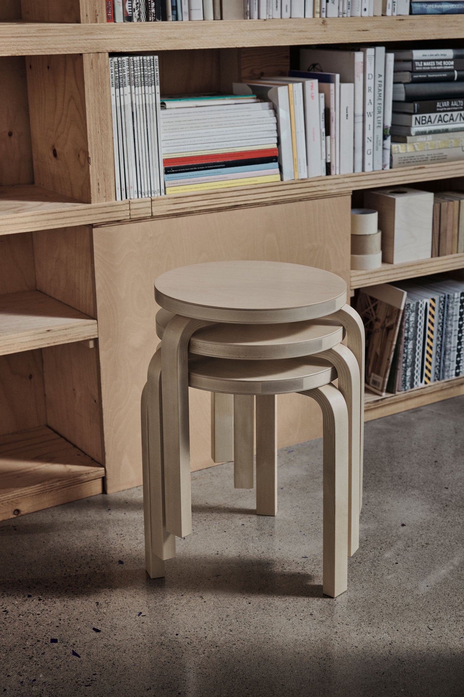 שרפרף Stool 60 Yellow