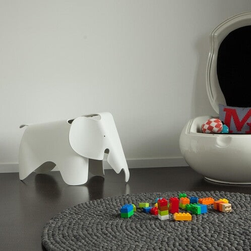 פיל Eames Elephant White (small)