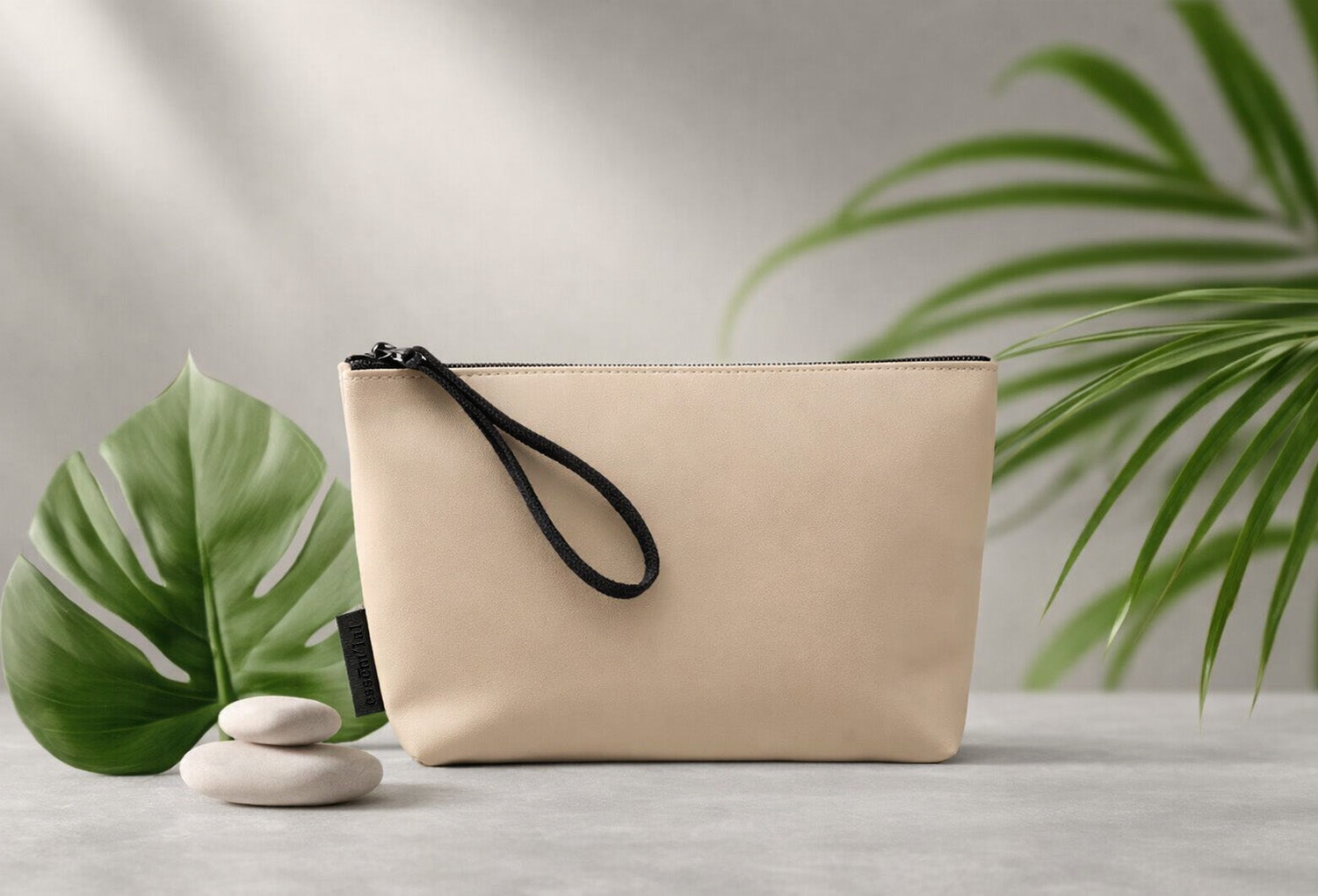 Pochette Beige תיק מעור ממוחזר