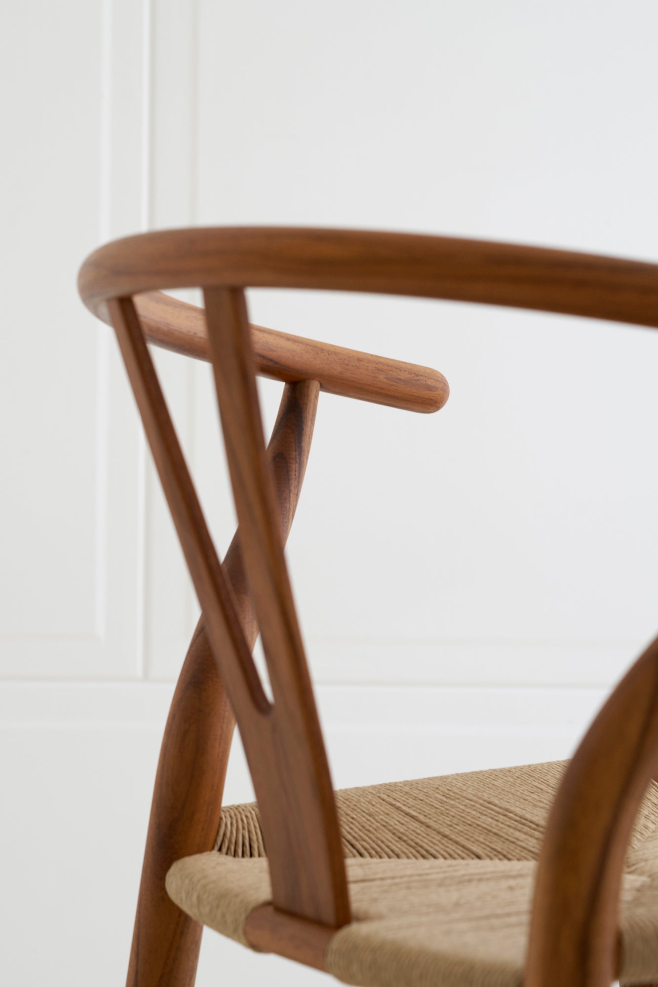כסא CH24 Wishbone Chair Teak oil natural papercord