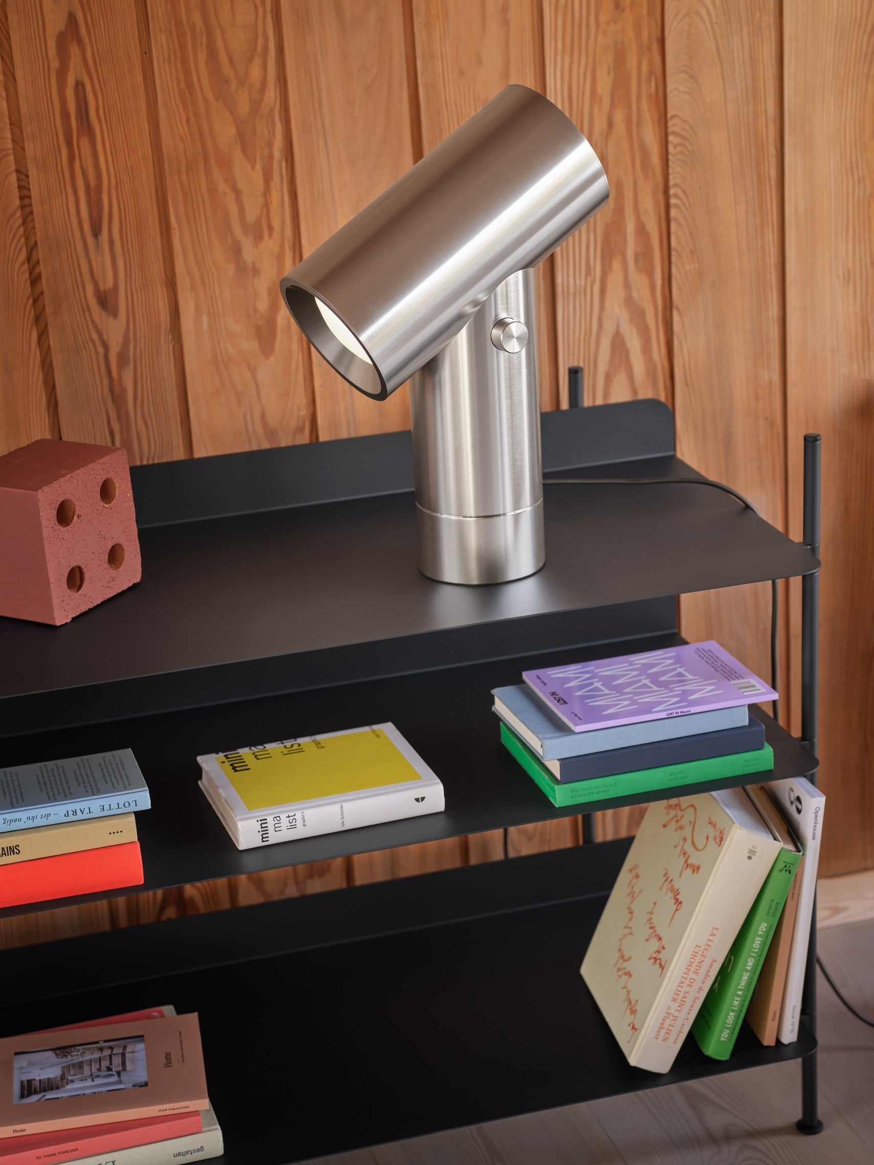 מנורה Beam Table Lamp Polished Aluminum