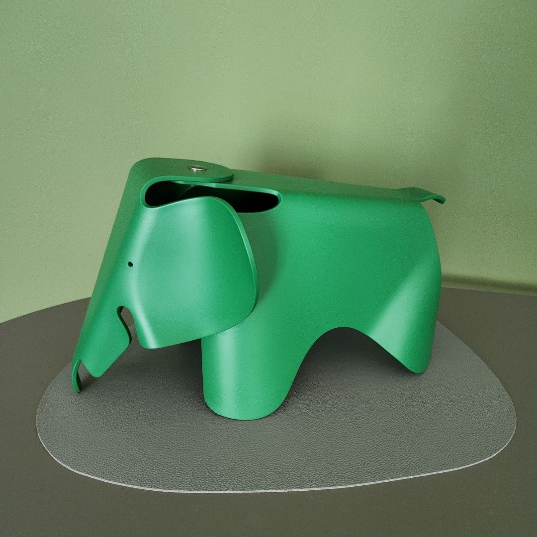 פיל Eames Palm Green (small)
