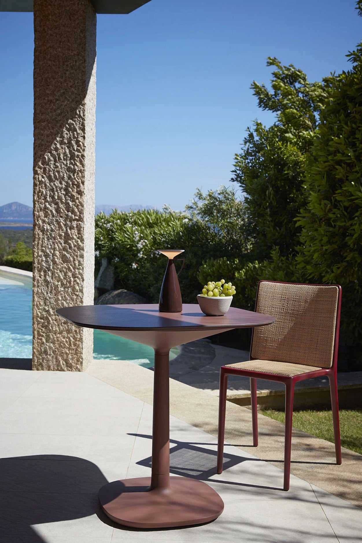 כיסא Belvedere Chair Burgundy