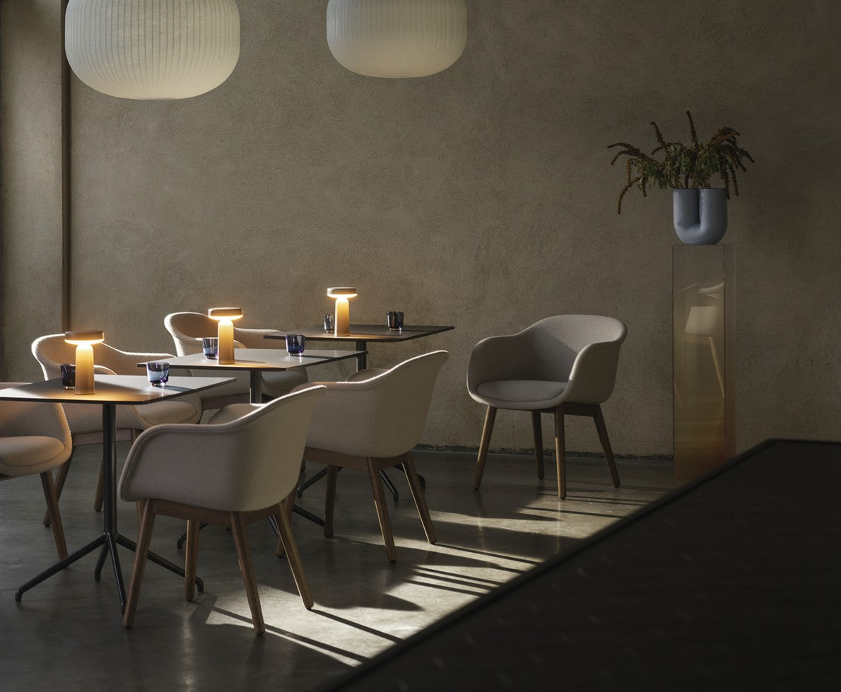מנורה Ease Portable Lamp Taupe