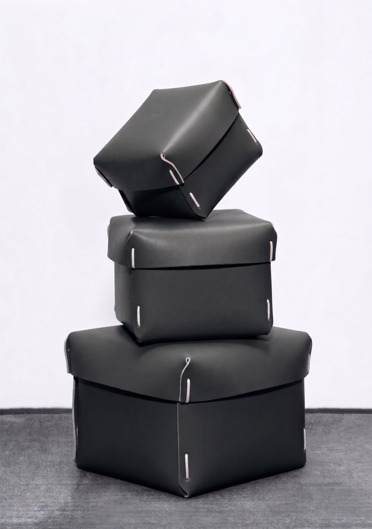 קופסת אחסון Graphite Box L