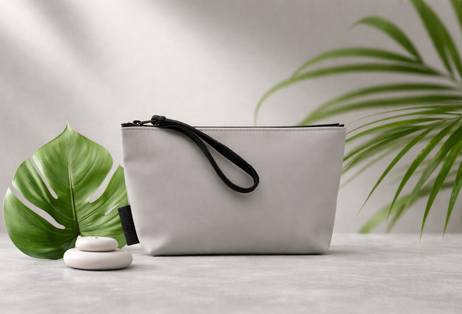 Pochette Olive תיק מעור ממוחזר